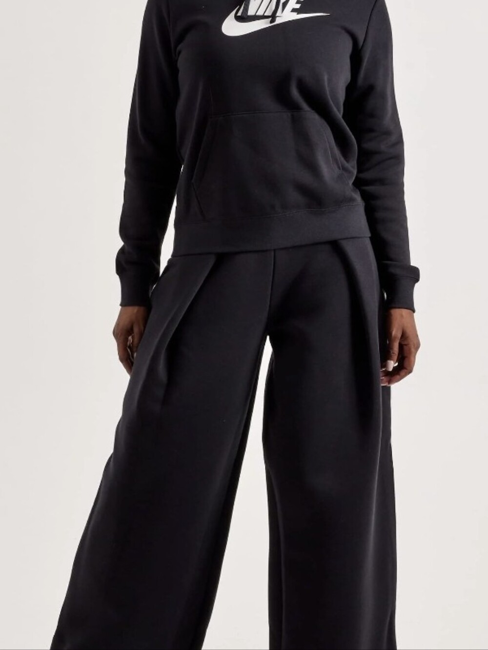 Nike Tech Pleated Black Wide-Leg Ponte Pants Sweats Activewear Size Large